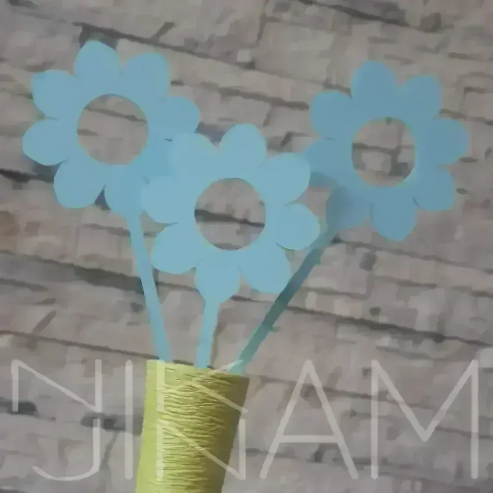 Zápich do květináče Květina